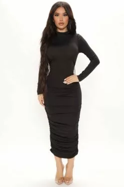 Fashion Nova Cristy Ruched Midi Dress - Black