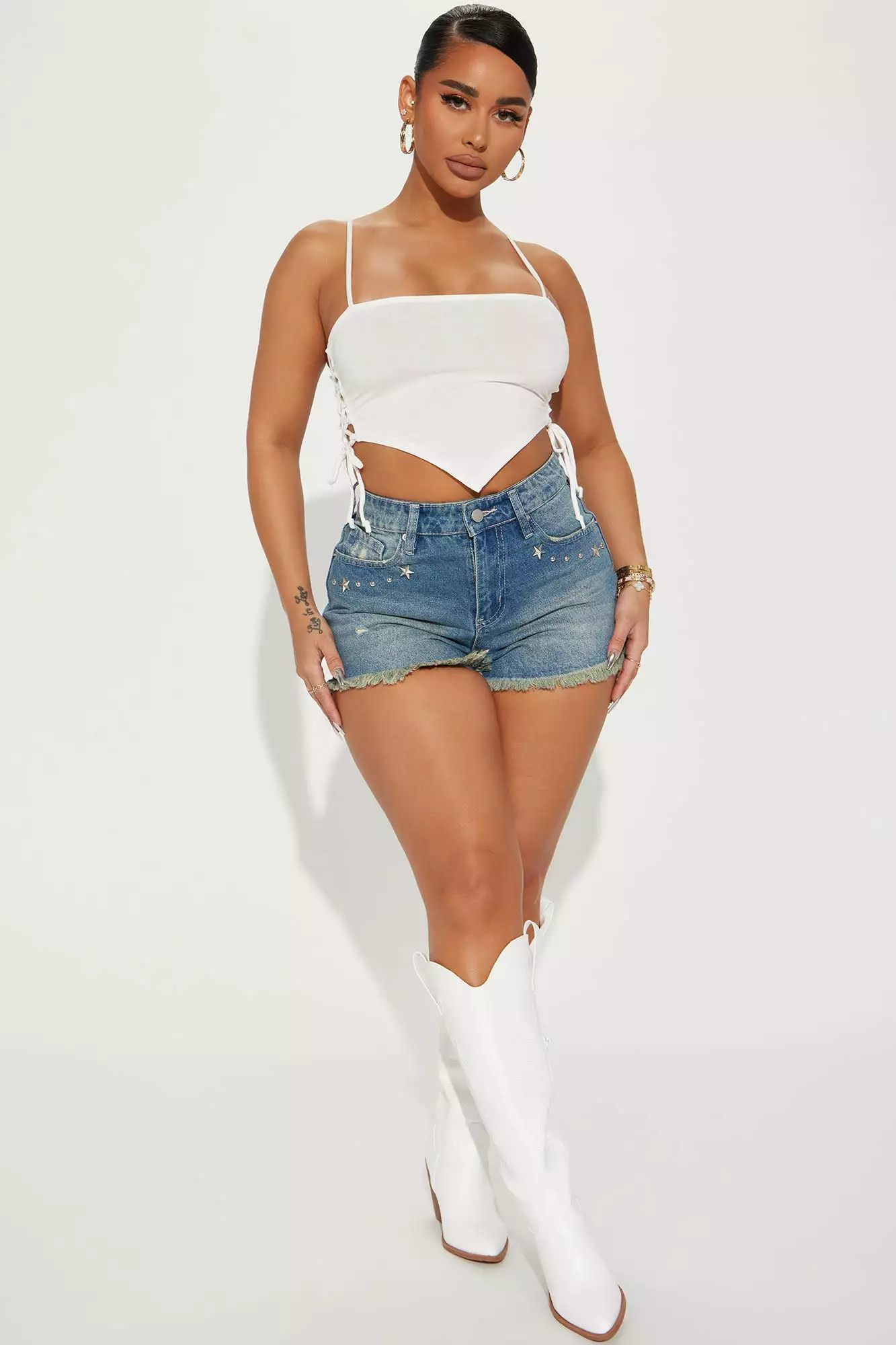 Fashion Nova Star Gazing Studded Cut Off Denim Shorts - Medium Wash 4 Fashion Nova Star Gazing Studded Cut Off Denim Shorts - Medium Wash - Image 2