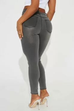 Fashion Nova See You Around Stretch Skinny Jean - Black Wash -Fashion Nova Sales 01 31 23Studio6 KF IM 13 18 55 21 HP1154NB5 BlackWash P 0322 JB