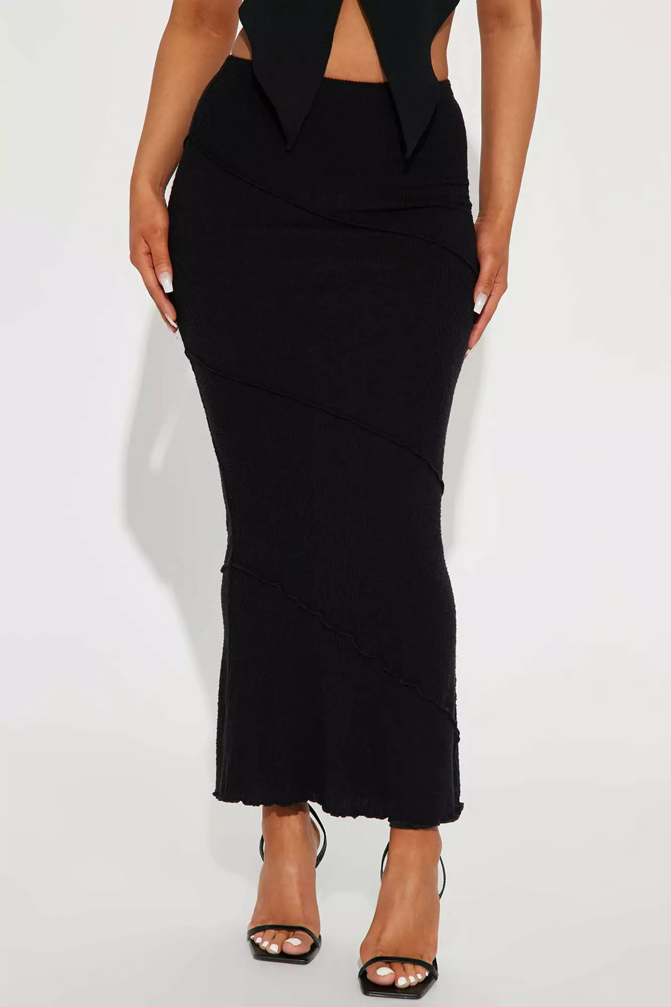 Fashion Nova Flirt Alert Ribbed Maxi Skirt - Black 4 Fashion Nova Flirt Alert Ribbed Maxi Skirt - Black - Image 2