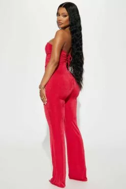 Fashion Nova Zinnia Slinky Jumpsuit - Red -Fashion Nova Sales 02 04 23Studio2 KJ RL 12 54 18 49 KSJ5297 Red 0017 SG