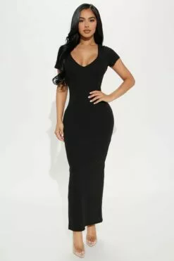 Fashion Nova Gotta Move On Maxi Dress - Black