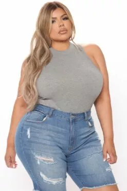 Fashion Nova Mel Sleeveless Mock Neck Bodysuit - Heather Grey 16 Fashion Nova Mel Sleeveless Mock Neck Bodysuit - Heather Grey -Fashion Nova Sales 03 03 21Studio4 RT SA 11 59 44 27 53091 PLUS KL