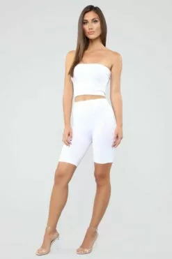 Fashion Nova Effortless Seamless Biker Shorts - White -Fashion Nova Sales 03 15 19 Studio 3 MA 13 35 08 59 SP61234 White 0747 RG
