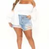 Fashion Nova Making Memories Destroyed Mom Shorts - LightBlueWash -Fashion Nova Sales 03 15 22Studio1 RT CP 10 21 00 7 90276XL LightBlueWash 0186 PLUS EH
