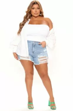 Fashion Nova Making Memories Destroyed Mom Shorts - LightBlueWash