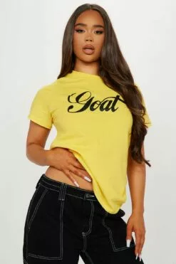 Fashion Nova She's The Goat Tee - Yellow
