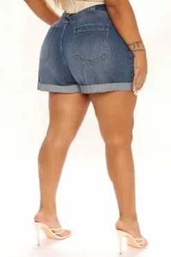 Fashion Nova Roll Cuff 5 Pocket Denim Mom Shorts - Dark Wash -Fashion Nova Sales 04 15 22Studio1 KJ DJ 13 35 13 40 ZDSO6865 DarkWash 0986 PLUS SG