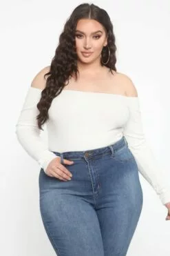 Fashion Nova Forever My Favorite Top - White 13 Fashion Nova Forever My Favorite Top - White -Fashion Nova Sales 05 06 19 Studio 4 RG 17 11 17 22 RT33429LX White 1815 KL