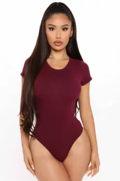 Fashion Nova Leanne Crew Neck Bodysuit - Wine