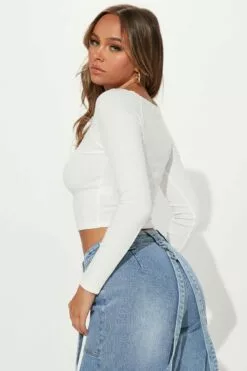 Fashion Nova Forever My Favorite Top - White 12 Fashion Nova Forever My Favorite Top - White -Fashion Nova Sales 08 19 22Studio1 CE AC 14 50 35 53 RT33429LX White 6689 JB