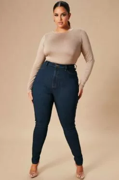 Fashion Nova Krystal Crew Neck Long Sleeve Bodysuit - Mocha 18 Fashion Nova Krystal Crew Neck Long Sleeve Bodysuit - Mocha -Fashion Nova Sales 10 17 22Studio7 KJ DJ 13 45 51 43 T10034BDS Mocha 21190 PLUS ES