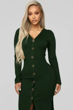Fashion Nova Show Some Sass Sweater Dress - Hunter Green -Fashion Nova Sales 11 20 18 Studio 2 11 16 23 RD33874L Hunter CC 14830 CC AG