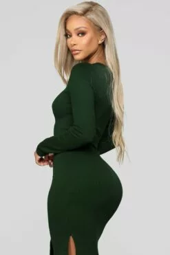 Fashion Nova Show Some Sass Sweater Dress - Hunter Green -Fashion Nova Sales 11 20 18 Studio 2 11 16 38 RD33874L Hunter CC 14834 CC AG