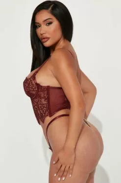 Fashion Nova Feeling Romantic 2 Piece Bustier Set - Wine -Fashion Nova Sales 11 22 22Studio3 ME AC 10 51 26 18 6111849 Wine P 11943 ES