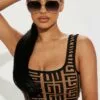 Fashion Nova Continental Twist Sunglasses - Black -Fashion Nova Sales 12 22 22Studio7 ID AC 10 19 39 29 M22048APMC Black 34252 ES
