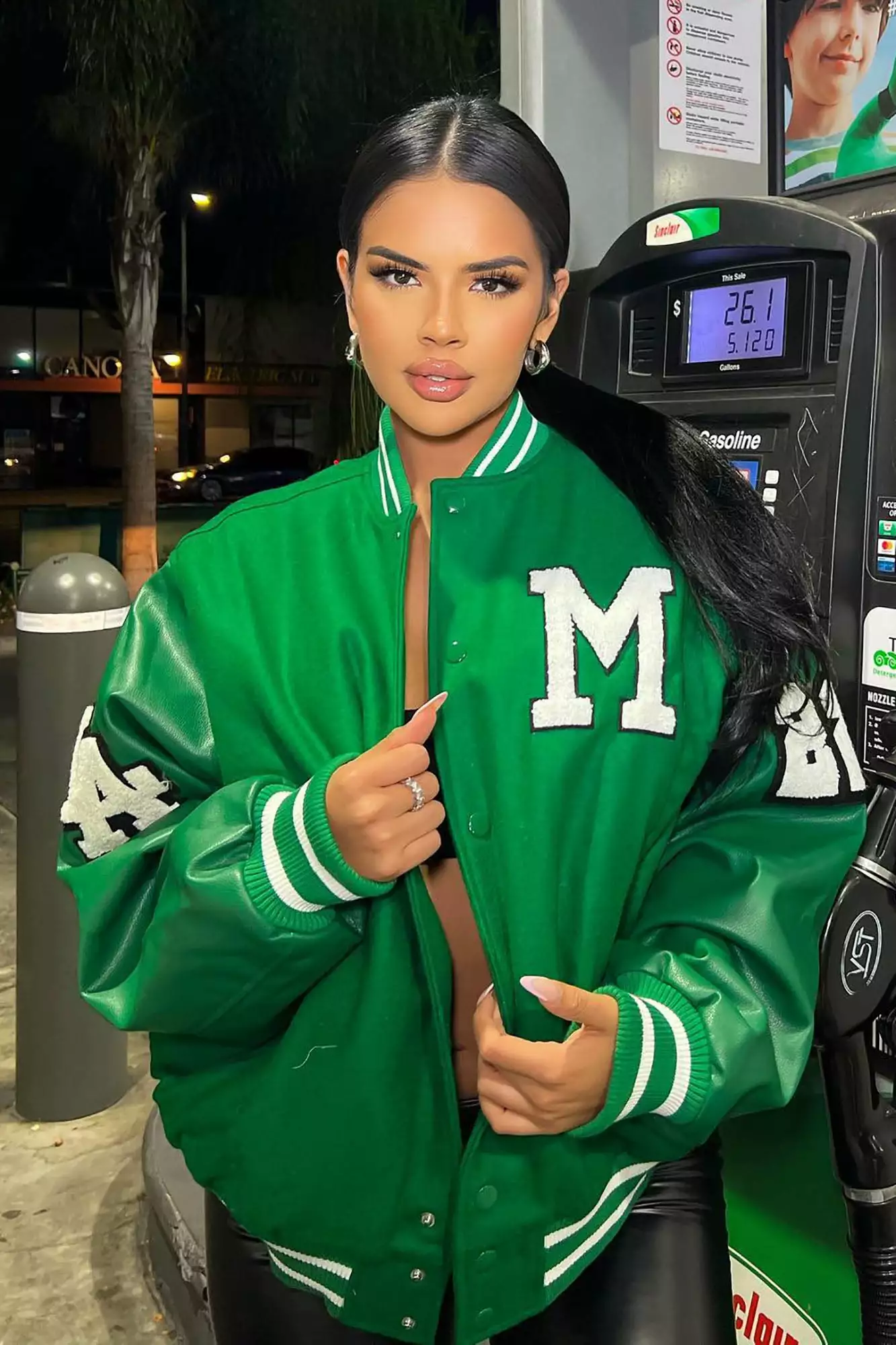 Fashion Nova Class President Varsity Jacket - Kelly Green 4 Fashion Nova Class President Varsity Jacket - Kelly Green - Image 2