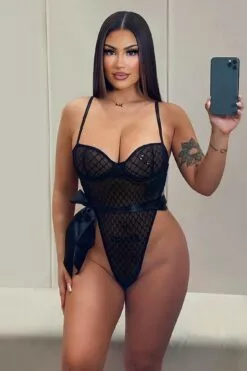 Fashion Nova Make You Wanna Stay Teddy - Black