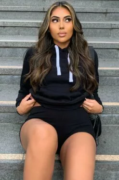 Fashion Nova Relaxed Vibe Solid Hoodie - Black
